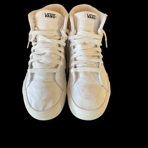 Vans® Filmore Women's High-Top Sneakers
6.5, White